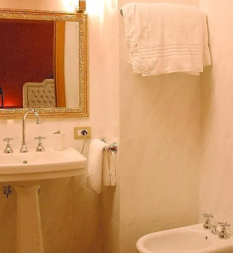 Ξενοδοχείο Foro Imperatori 3*