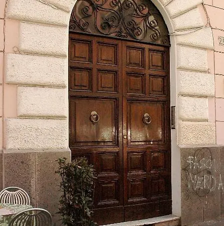 酒店 Foro Imperatori 3*